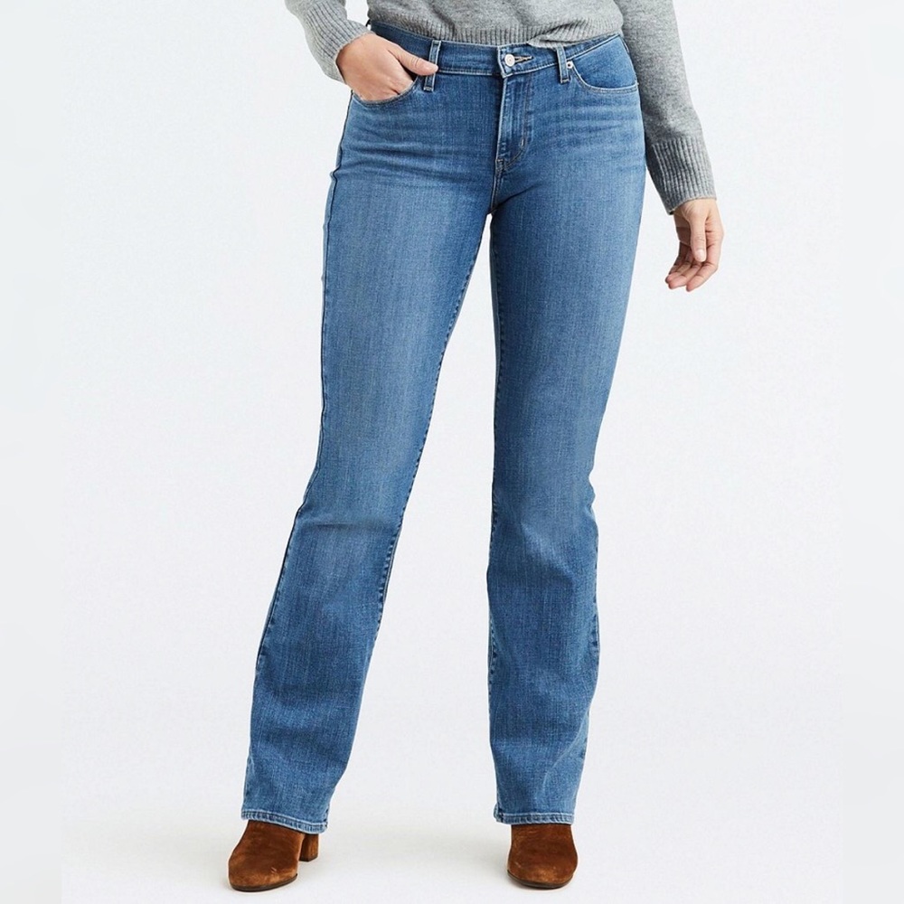 Levi Light Wash Bootcut Jeans